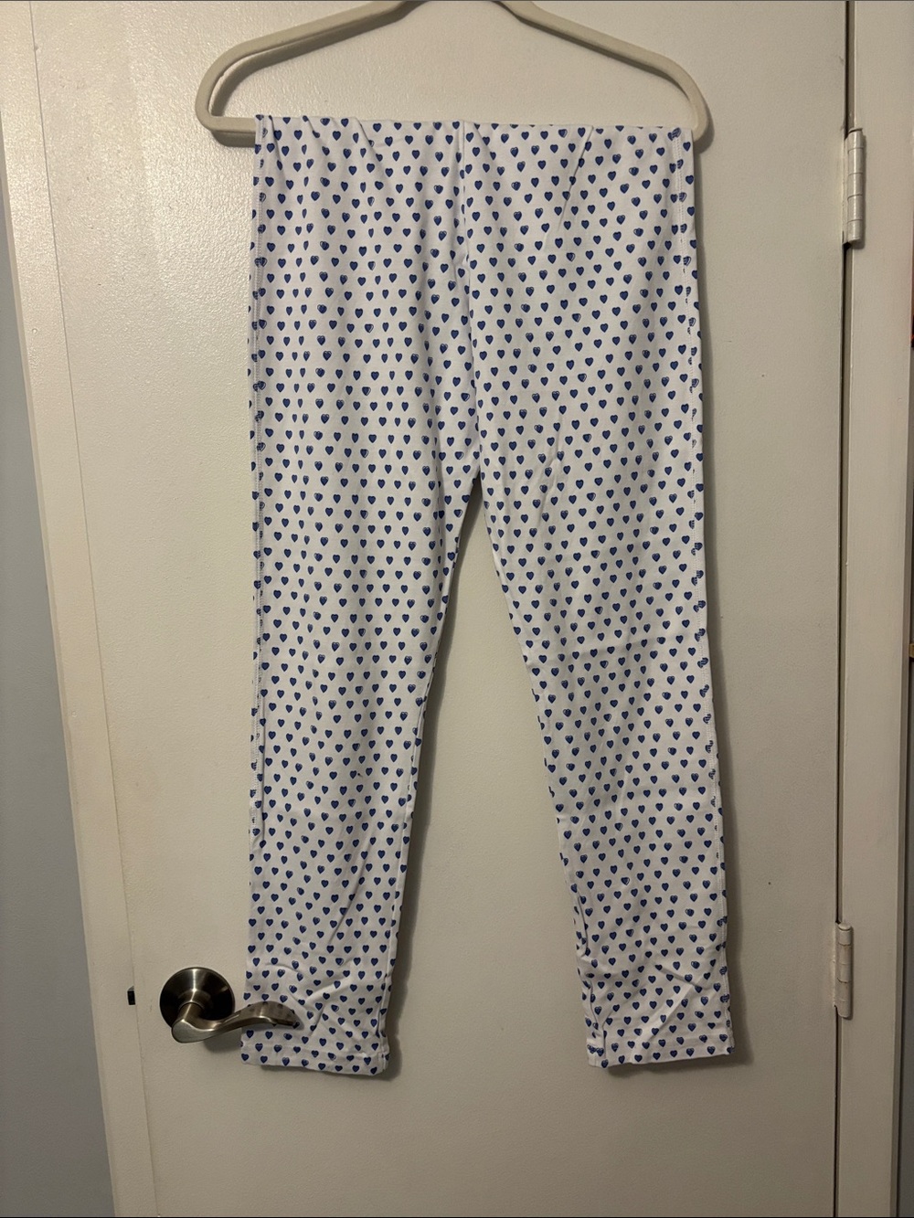 Roller Rabbit White with blue hearts long sleeve pajama set - Picture 2 of 2